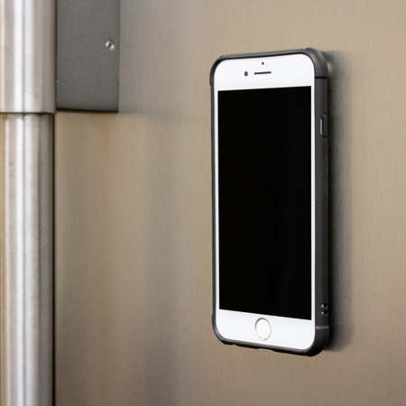 Die Hülle RokForm Crystal Carbon Clear für Apple iPhone  6 / 7 / 8